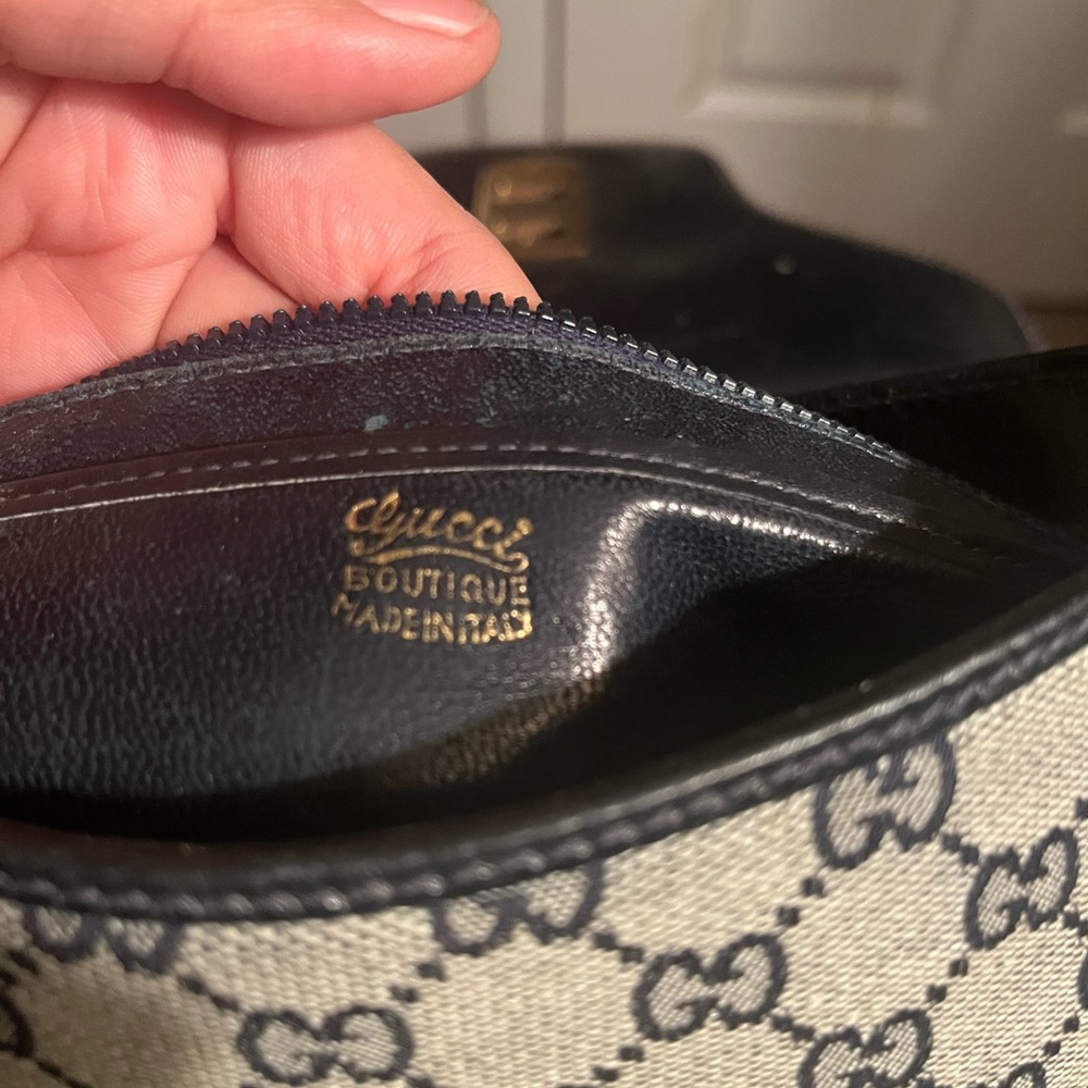 Gucci Black and Gold Monogram Bag - Picture 16 of 16